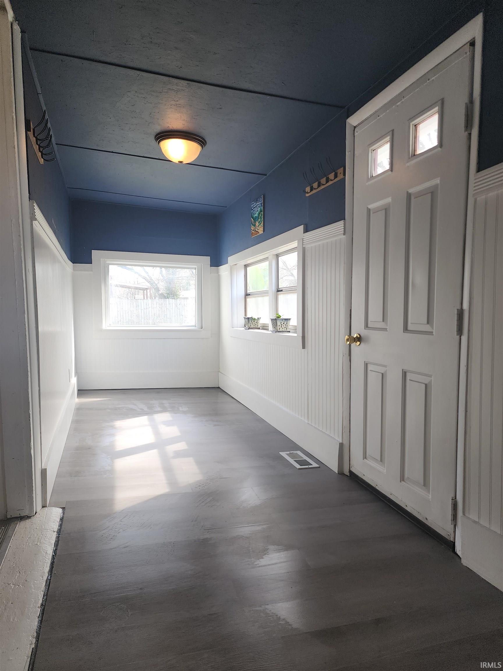 324 Ohio Street Bicknell, IN 47512 - Photo 3 of 24