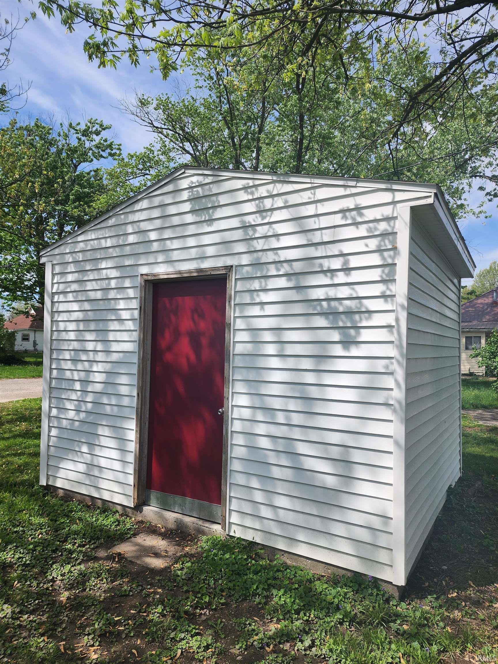 324 Ohio Street Bicknell, IN 47512 - Photo 5 of 24
