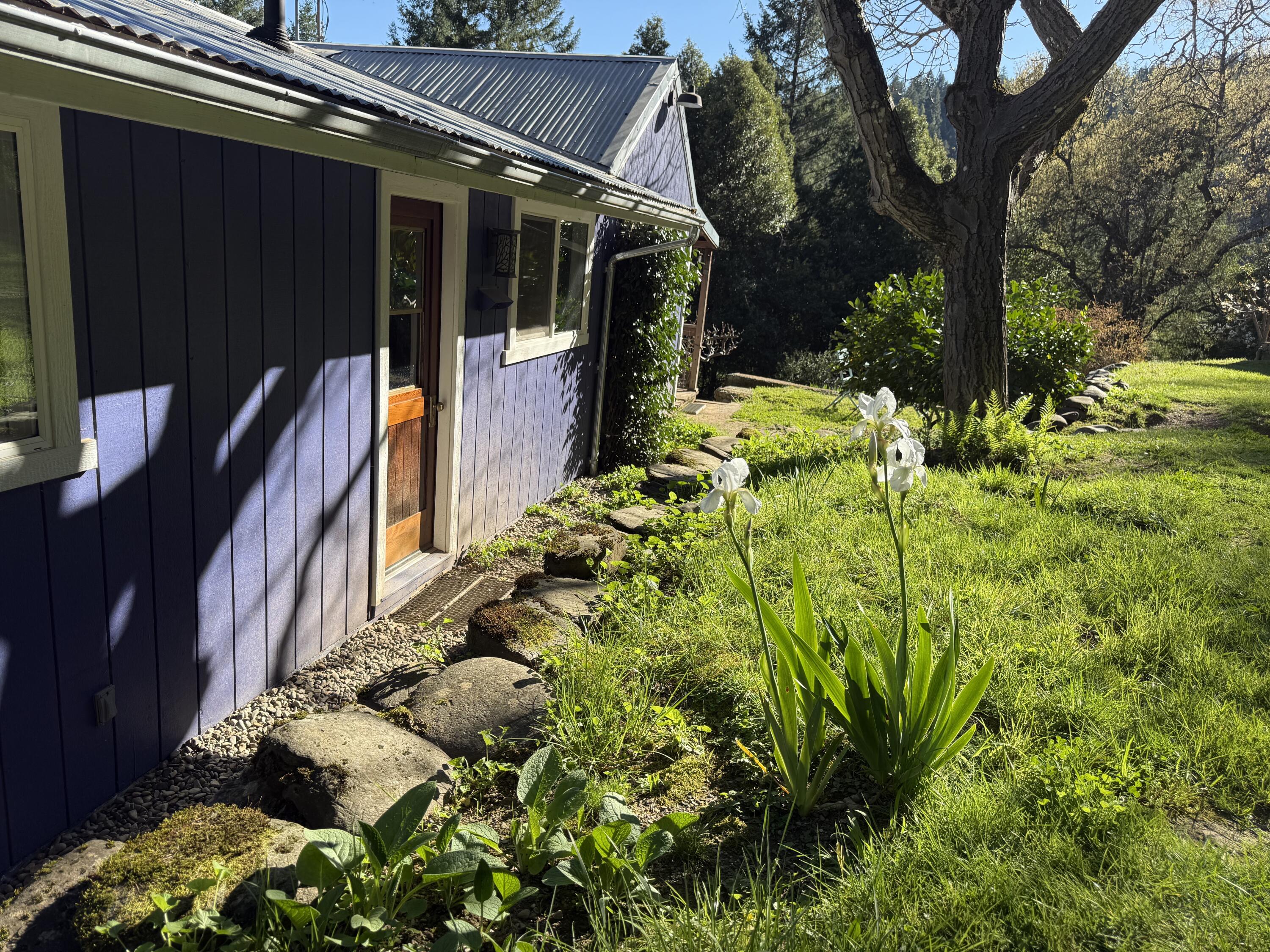787 Owl Mine Road Orleans, CA 95556 - Photo 4 of 50
