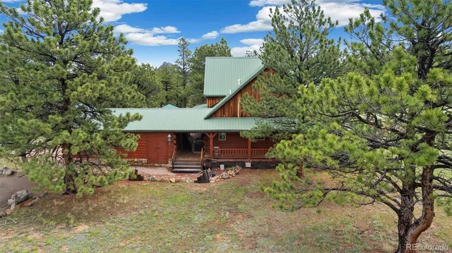 $799,000 | 1084 Iron Mountain Drive, Livermore, CO 80536