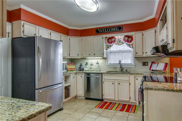 222 Hampton Road Columbia, TN 38401 - Photo 5 of 20 Kitchen has been remodeled with granite counter tops, back splash and tile floors