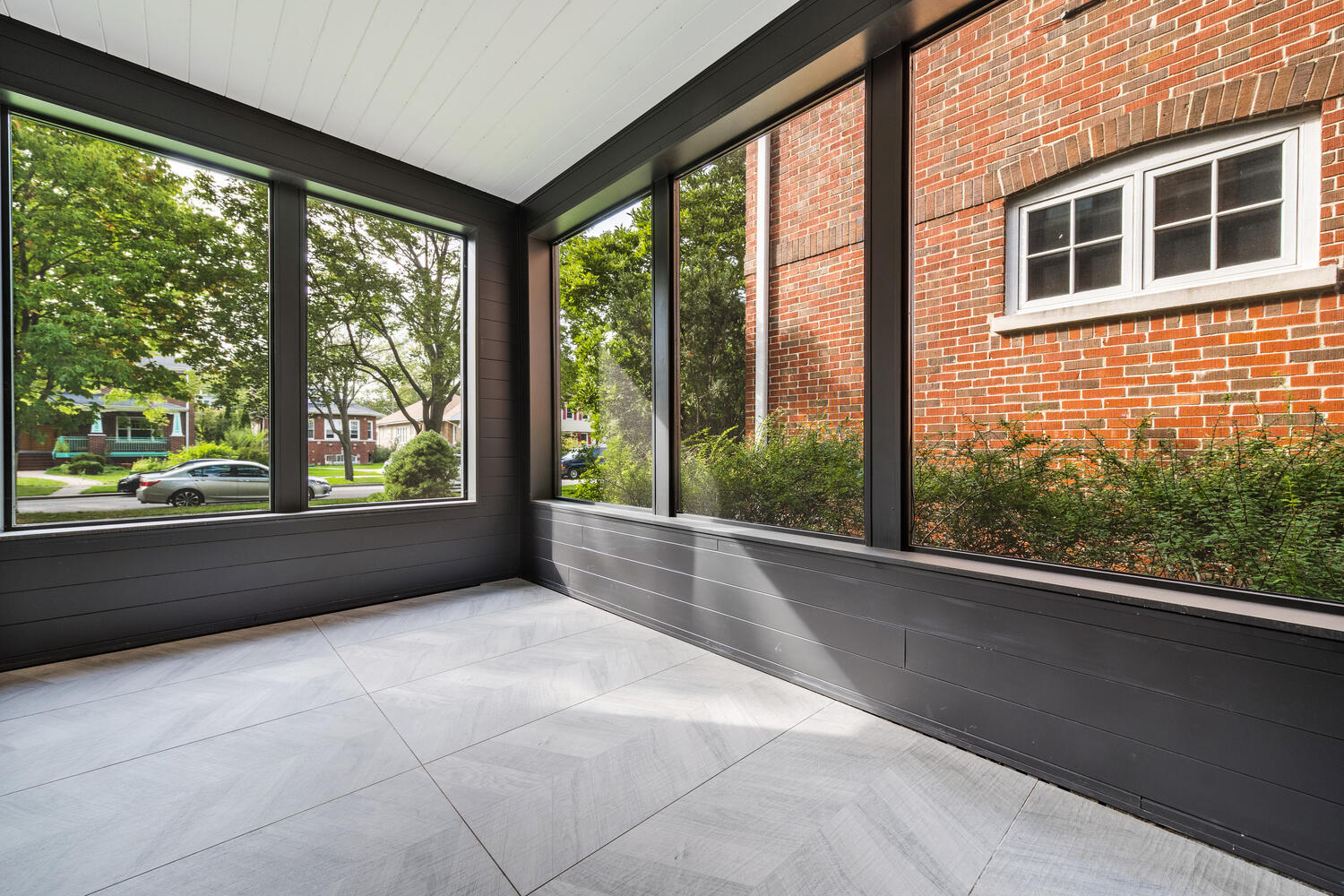 2333 Ridgeway Avenue Evanston, IL 60201 - Photo 16 of 35 a view of empty room with large windows
