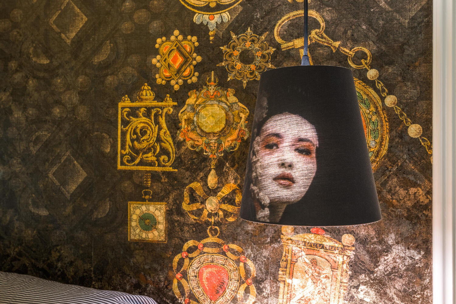 2333 Ridgeway Avenue Evanston, IL 60201 - Photo 24 of 35 view of a painting of a house and tree in front of it