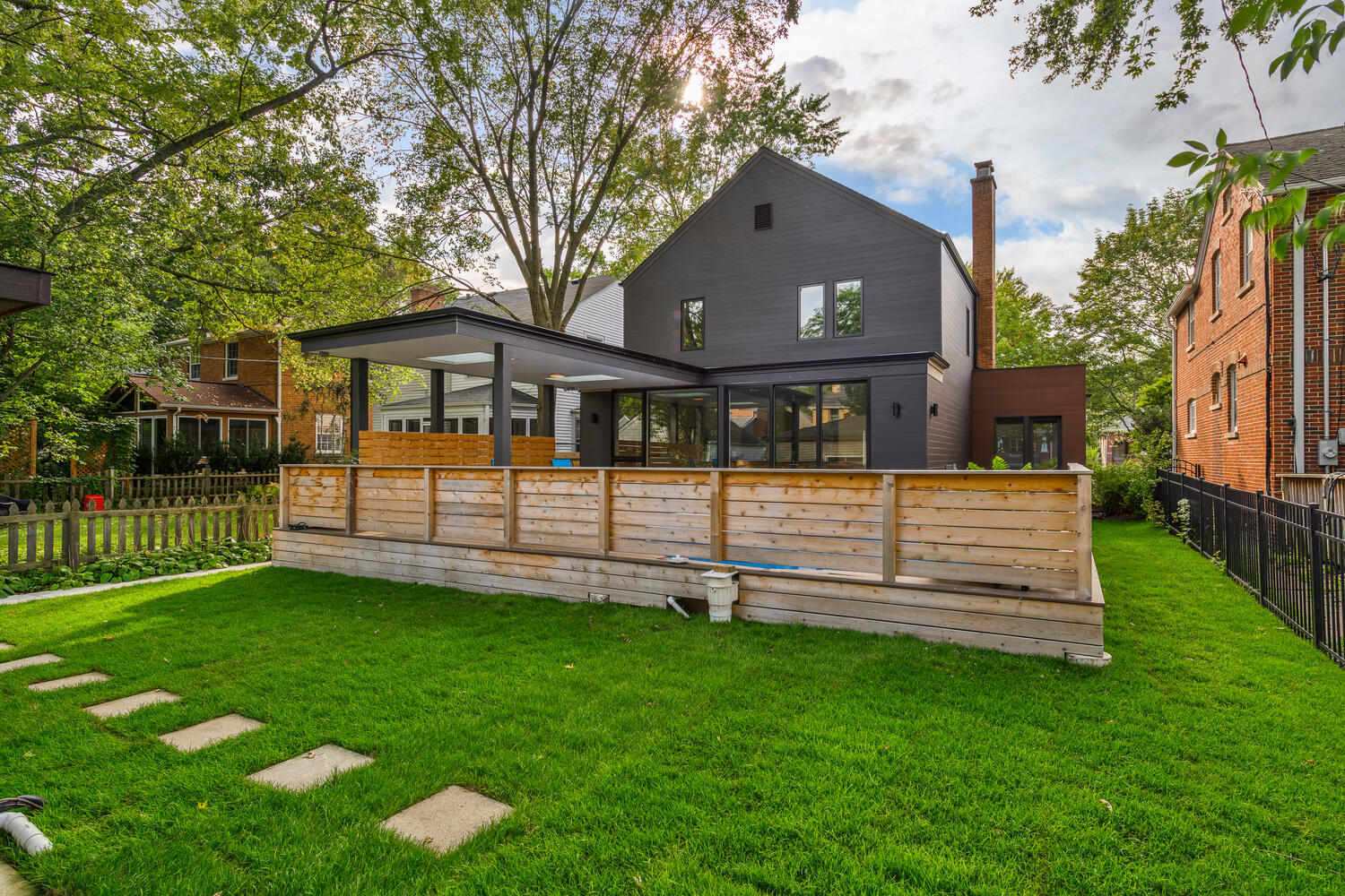 2333 Ridgeway Avenue Evanston, IL 60201 - Photo 35 of 35 a front view of a house with a garden