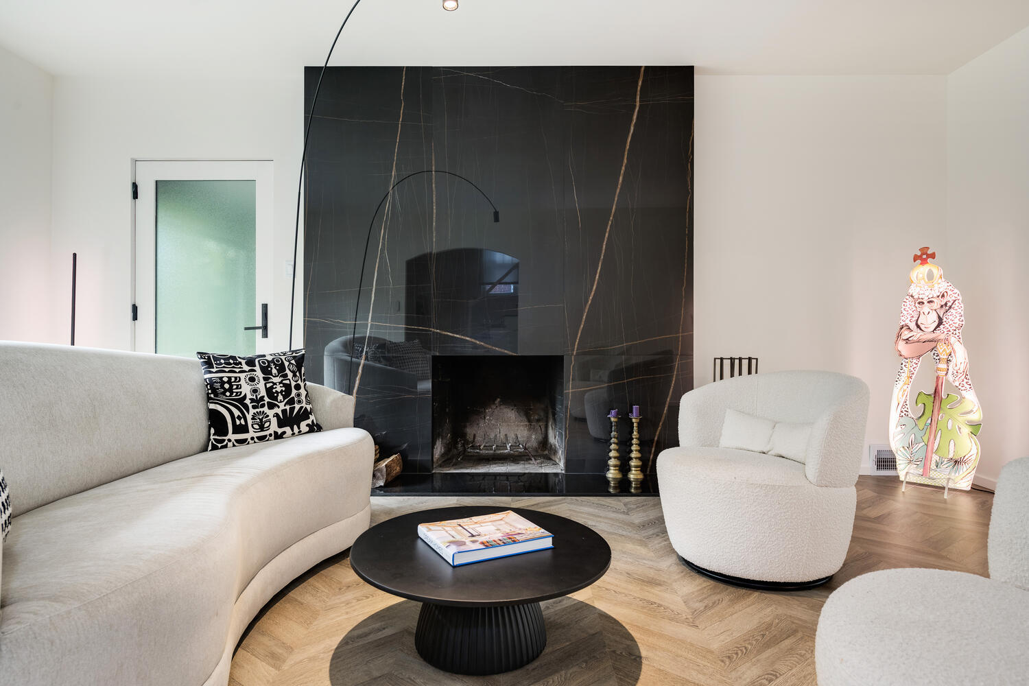 2333 Ridgeway Avenue Evanston, IL 60201 - Photo 6 of 35 a living room with furniture and a fireplace