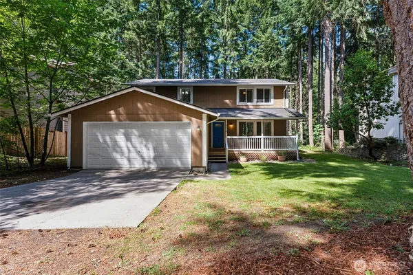 $445,000 | 22518 Bluewater Drive Southeast, Yelm, WA 98597