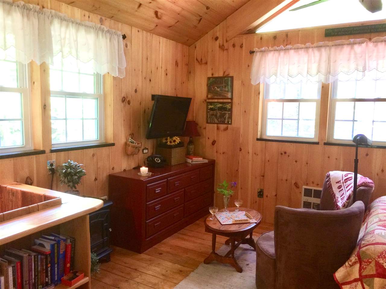 609 Hinkley Brook Road Grafton, VT 05146 - Photo 4 of 20 Gallery Image 4