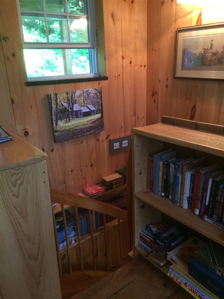 609 Hinkley Brook Road Grafton, VT 05146 - Photo 8 of 20 Gallery Image 8