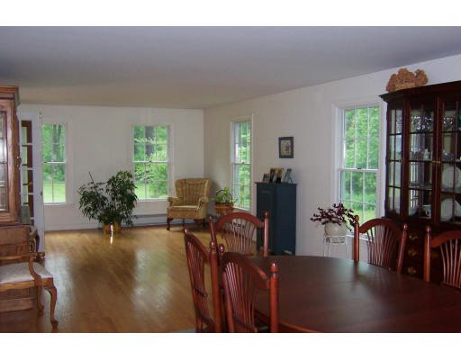 112 Houghton Road Princeton, MA 01541 - Photo 5 of 9 Gallery Image 5