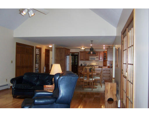 112 Houghton Road Princeton, MA 01541 - Photo 7 of 9 Gallery Image 7