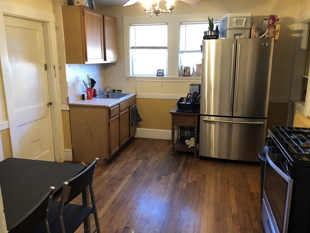 23 Frawley Street, Unit 2 Boston, MA 02115 - Photo 11 of 12