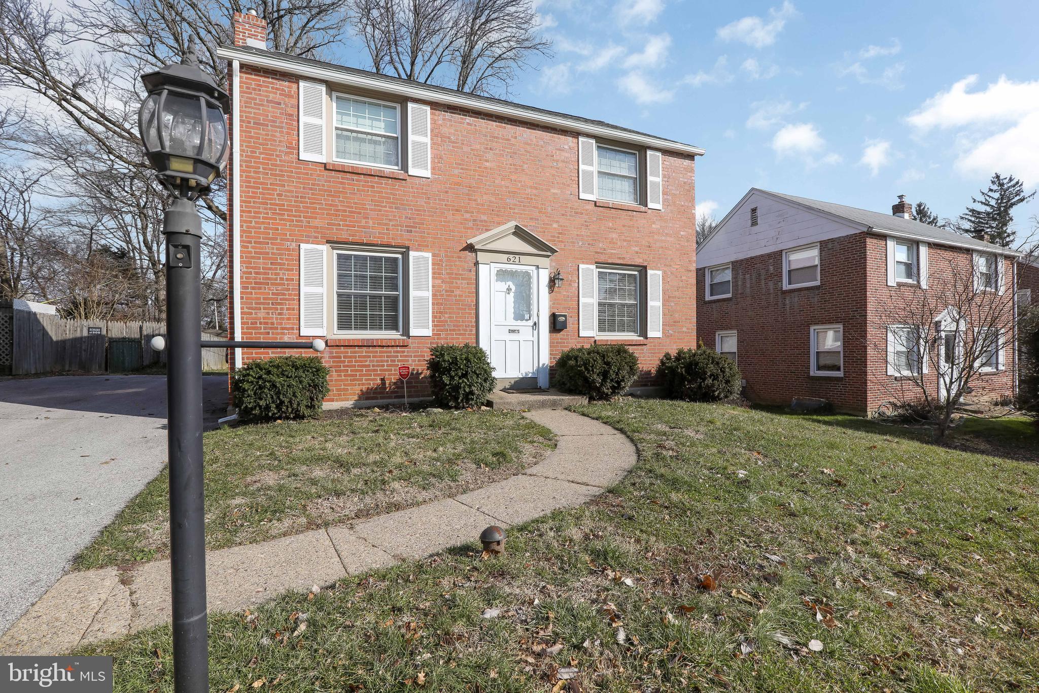 621 Saxer Avenue Springfield, PA 19064 - Photo 2 of 37 Gallery Image 2