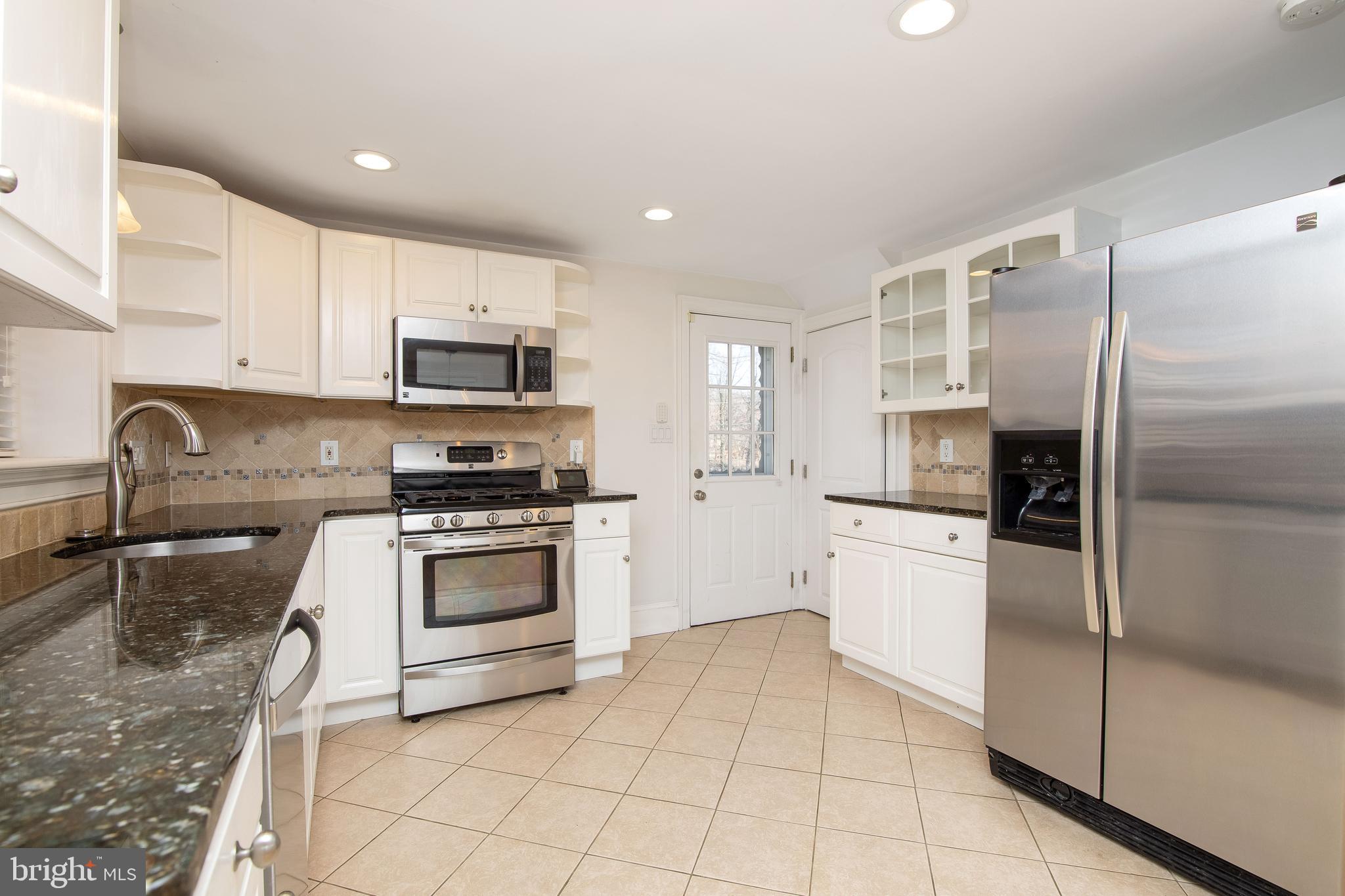 621 Saxer Avenue Springfield, PA 19064 - Photo 14 of 37 Gallery Image 14