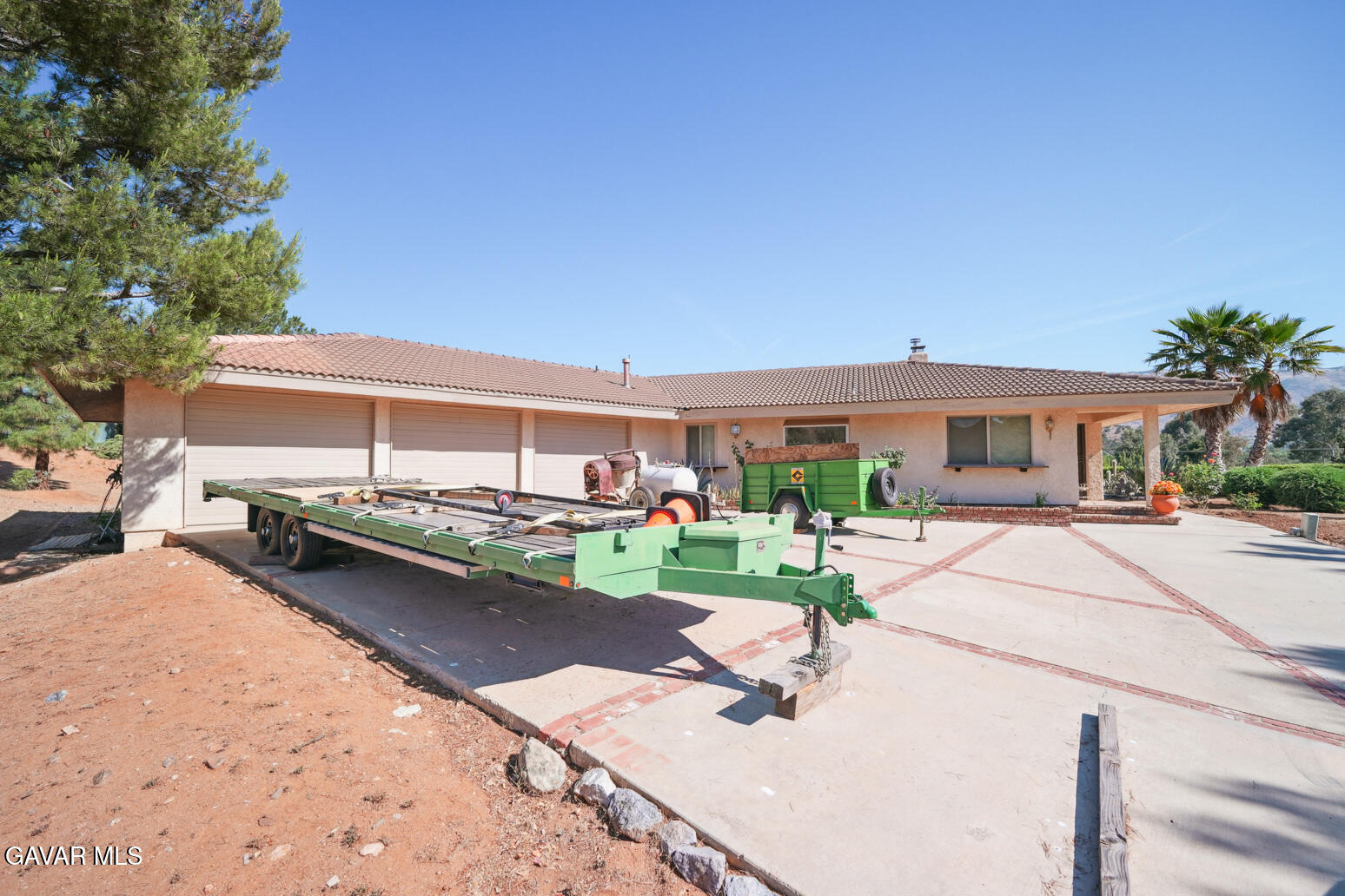 6020 Valley Sage Road Acton, CA 93510 - Photo 29 of 40 a view of a house with backyard and sitting area