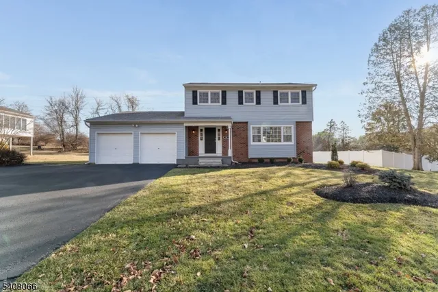 $499,900 | 14 Dryden Terrace, Phillipsburg, NJ 08865