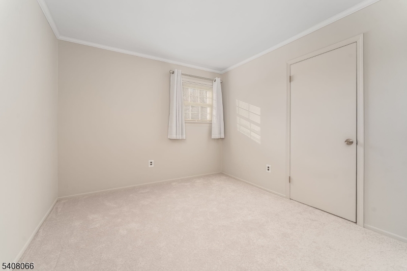 14 Dryden Terrace Phillipsburg, NJ 08865 - Photo 23 of 31