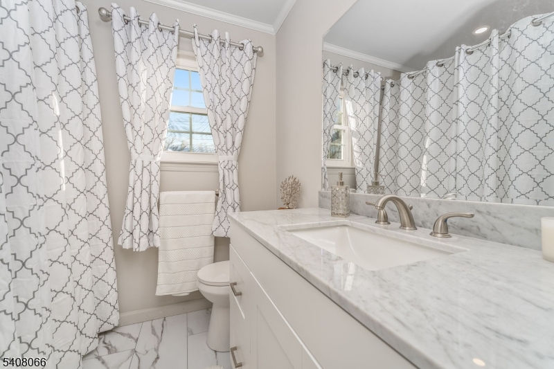 14 Dryden Terrace Phillipsburg, NJ 08865 - Photo 24 of 31