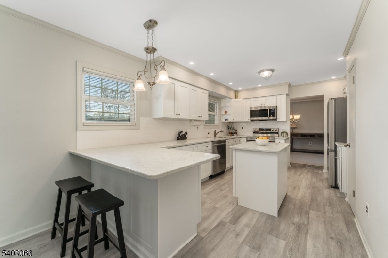 14 Dryden Terrace Phillipsburg, NJ 08865 - Photo 8 of 31