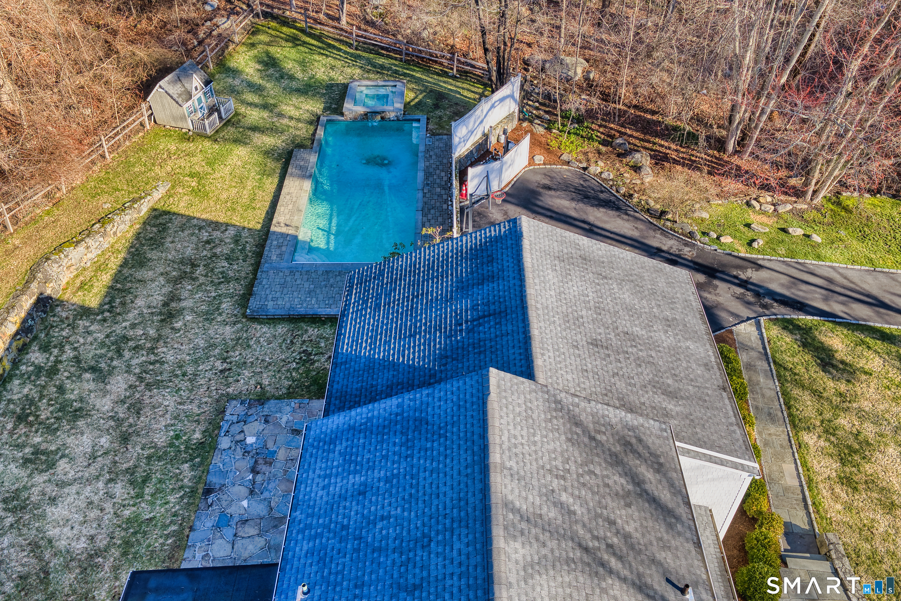 39 Marion Road Westport, CT 06880 - Photo 44 of 46 a view of a house with a tree