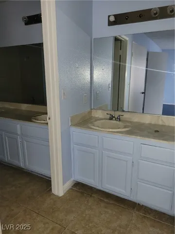 $1,895 | 610 Sea Pines Lane, Las Vegas, NV 89107