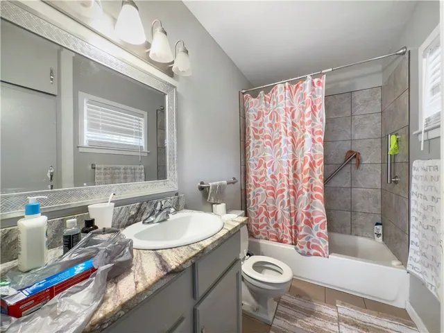 $259,000 | 216 West North Avenue, Bryan, TX 77801