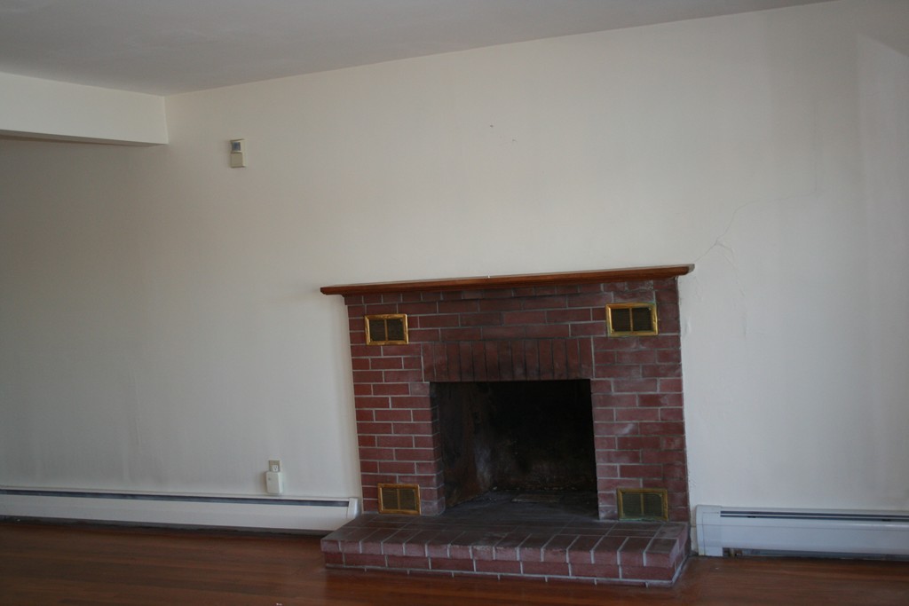 83 Whitehall Road Amesbury, MA 01913 - Photo 11 of 14 Gallery Image 11