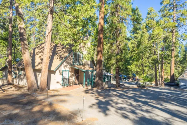 $659,000 | 42088 North Elderberry Road, Shaver Lake, CA 93664