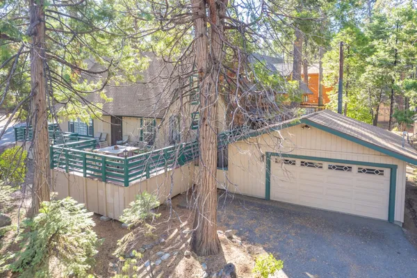 $659,000 | 42088 North Elderberry Road, Shaver Lake, CA 93664