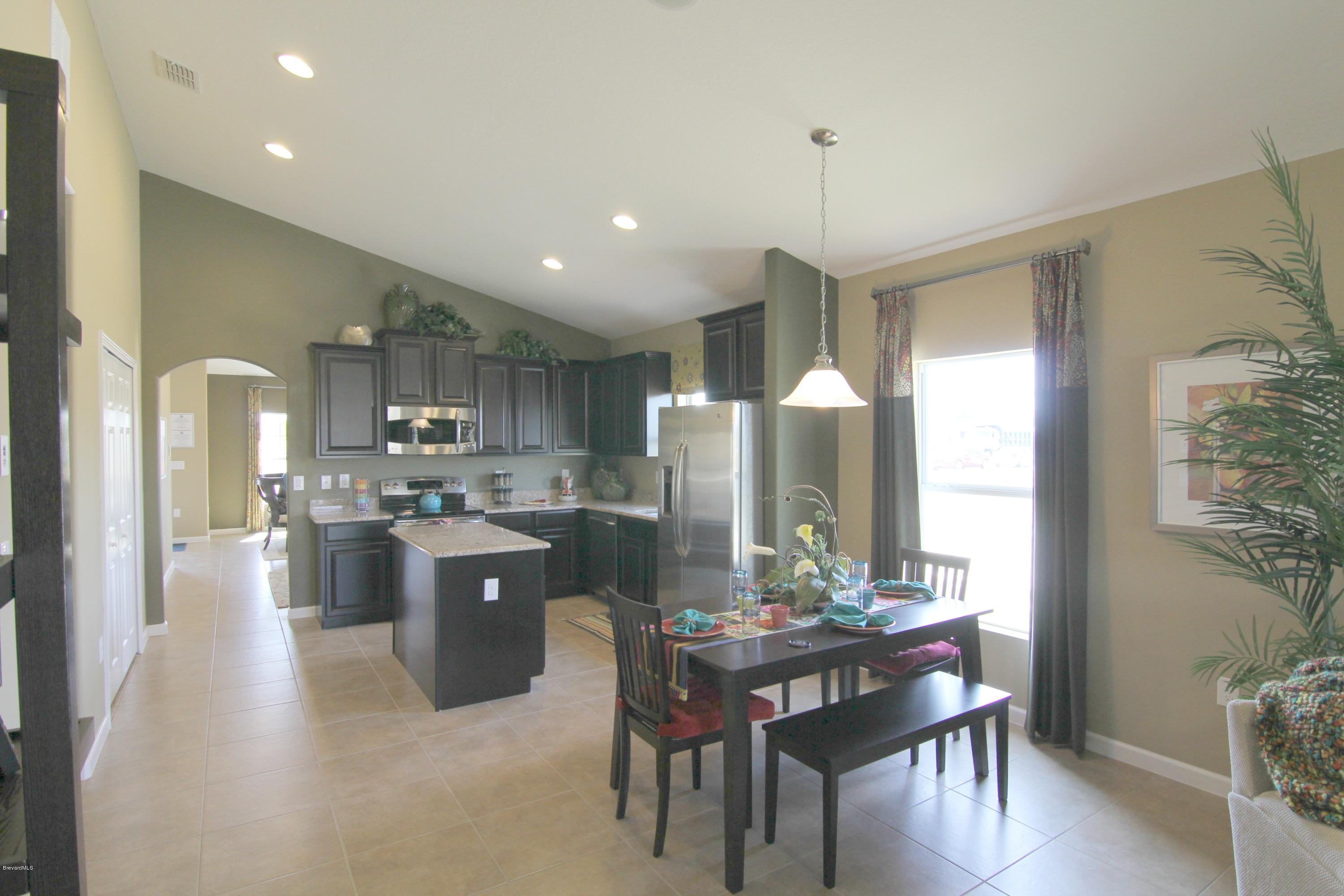 3080 Louetta Circle Melbourne, FL 32901 - Photo 13 of 27 1970-NOOK