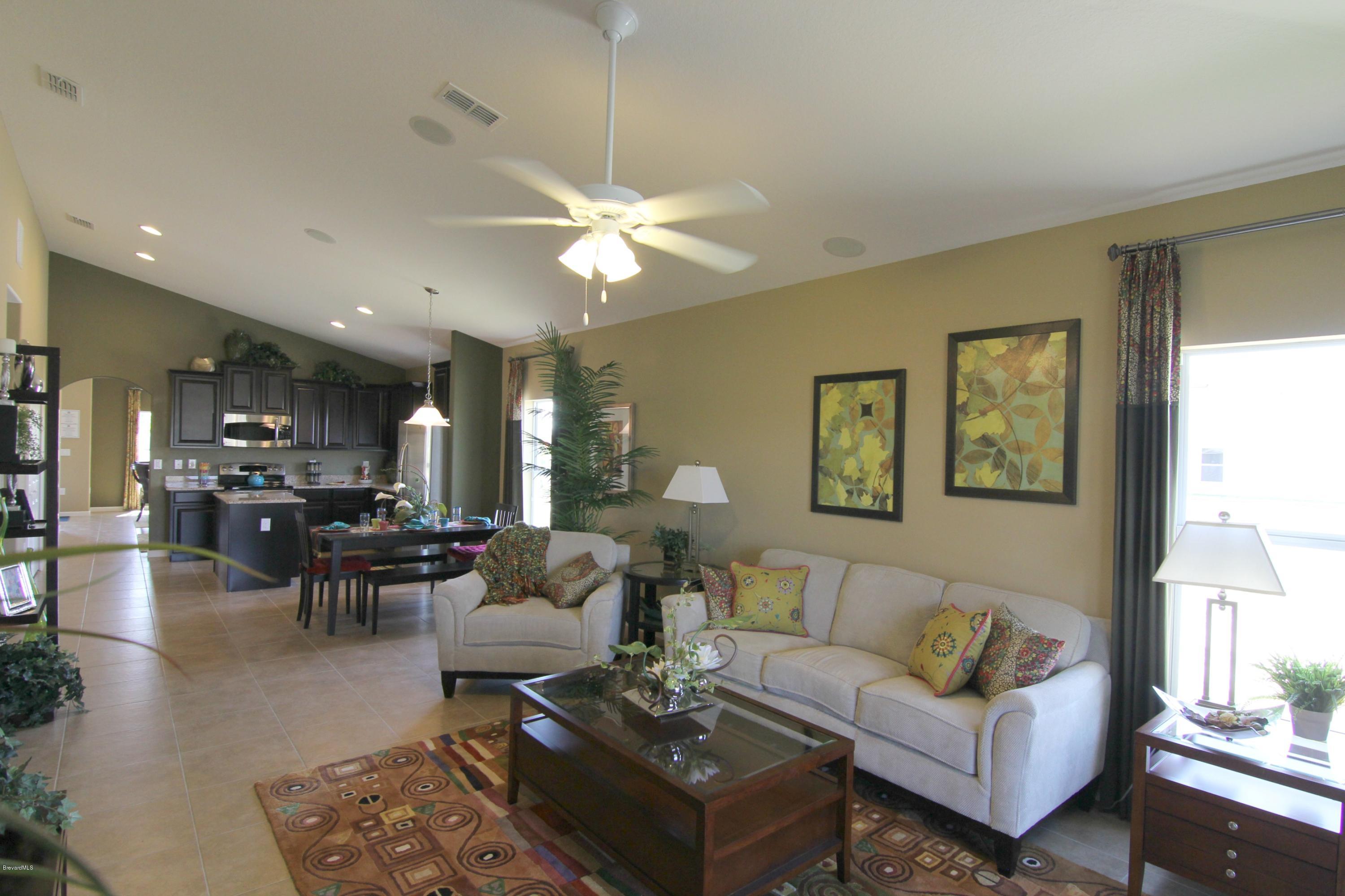 3080 Louetta Circle Melbourne, FL 32901 - Photo 10 of 27 1970-FAMILY RM