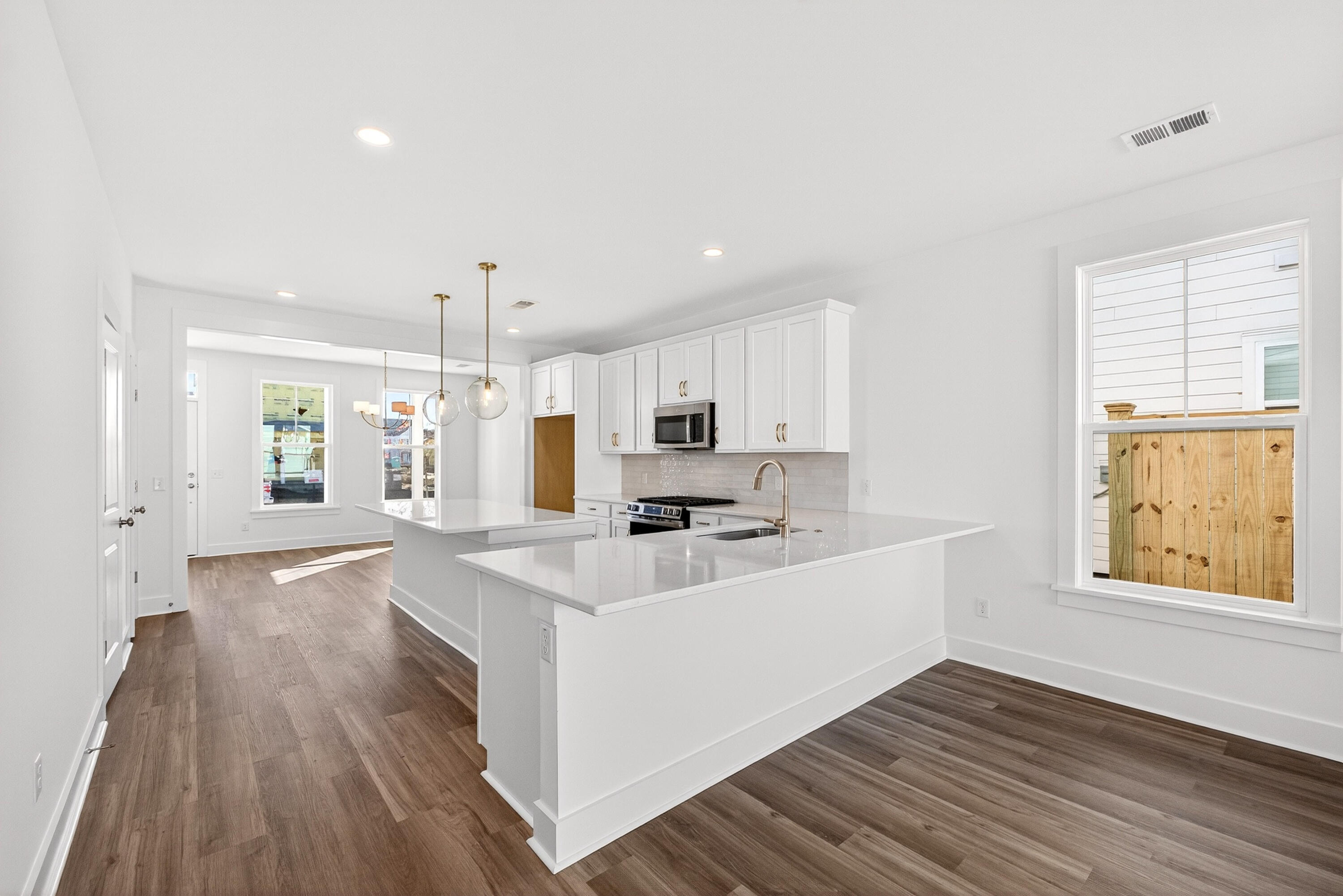 708 Rumbling Leaf Lane Summerville, SC 29486 - Photo 8 of 42 Barton 1495