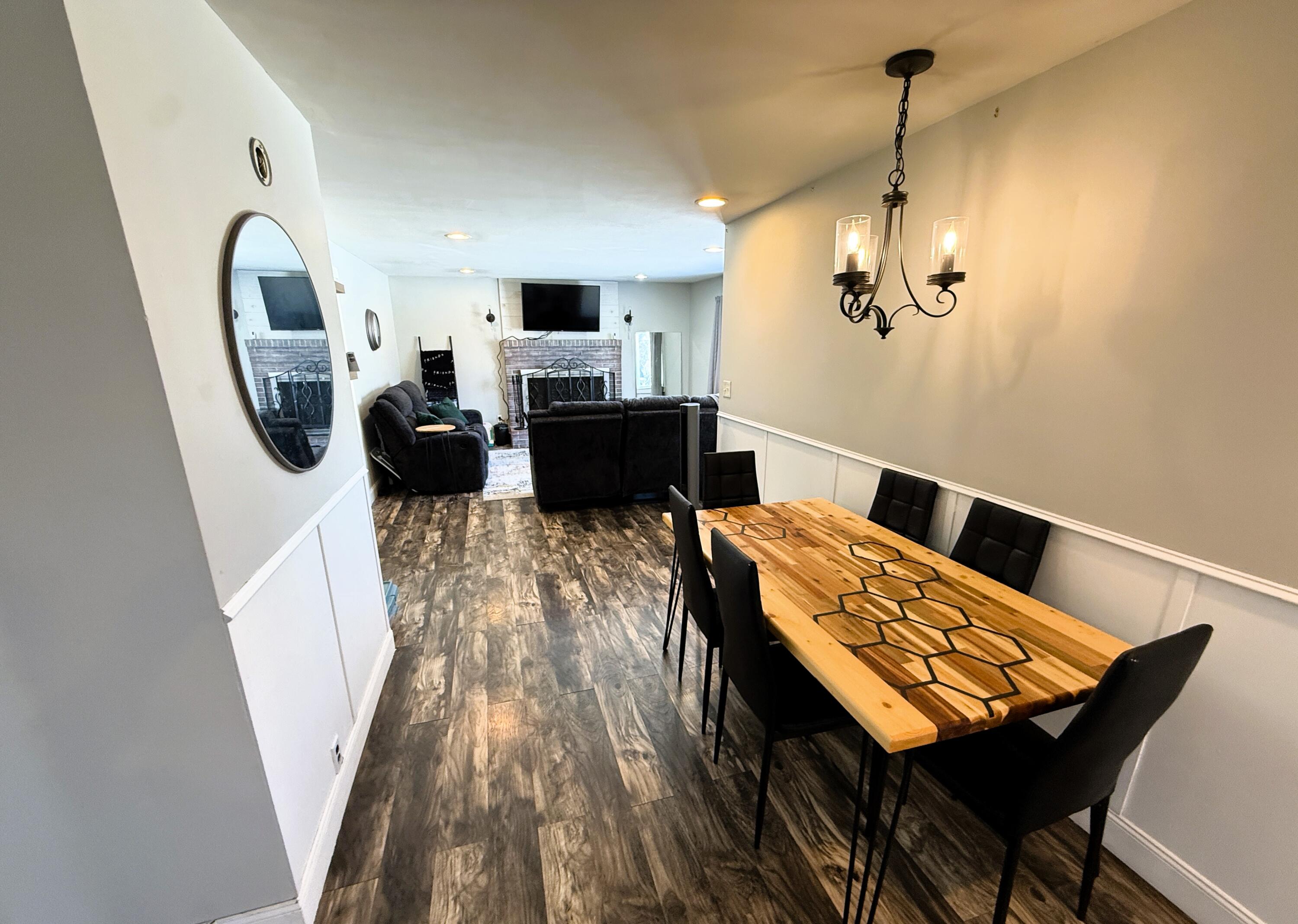 8 Powell Lane Friendship, ME 04547 - Photo 3 of 17 Dining Area