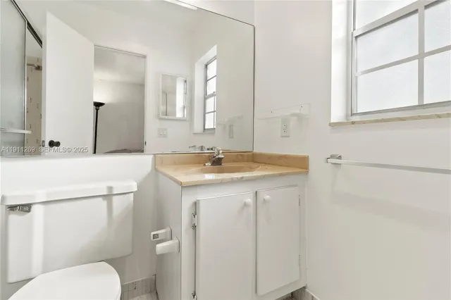 $148,000 | 5661 Southwest 2nd Court, Unit 216, Margate, FL 33068