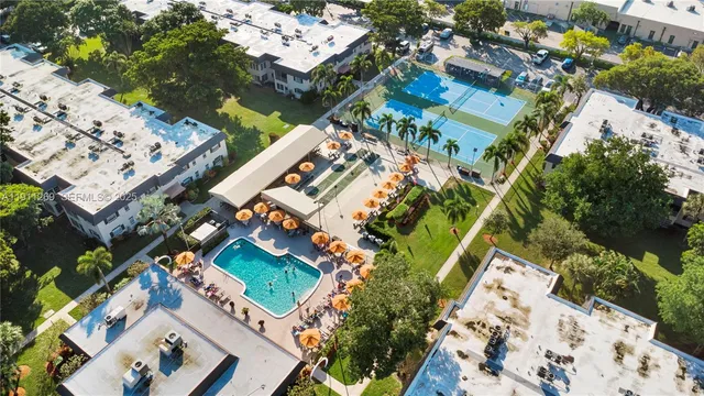 $148,000 | 5661 Southwest 2nd Court, Unit 216, Margate, FL 33068