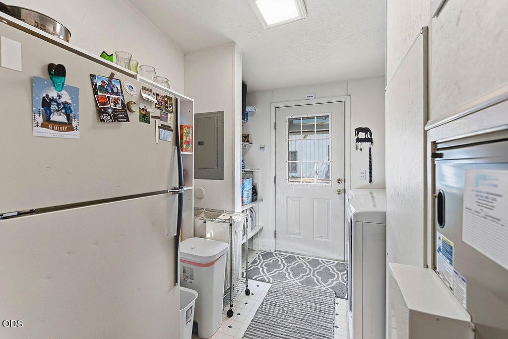 14444 Shumway Road Powell Butte, OR 97753 - Photo 28 of 58 Gallery Image 28