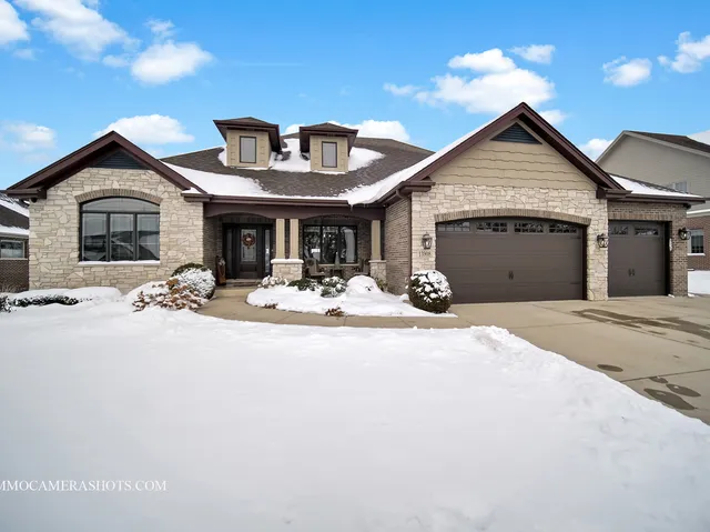 $814,900 | 13908 Stonebridge Woods Crossing, Homer Glen, IL 60491