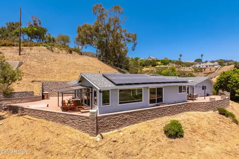 $1,150,000 | 315 North Loop Drive, Camarillo, CA 93010