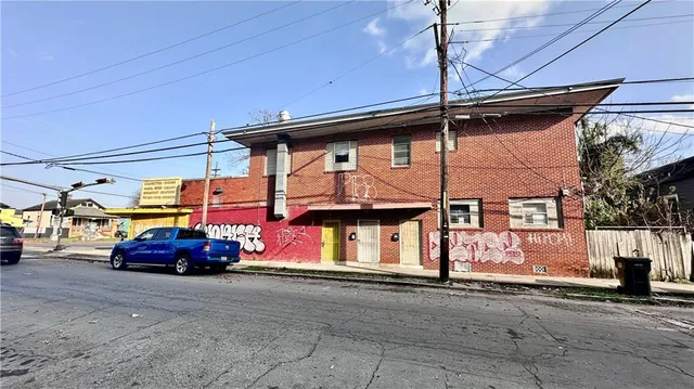 $1,500 | 1039 Alvar Street, New Orleans, LA 70117