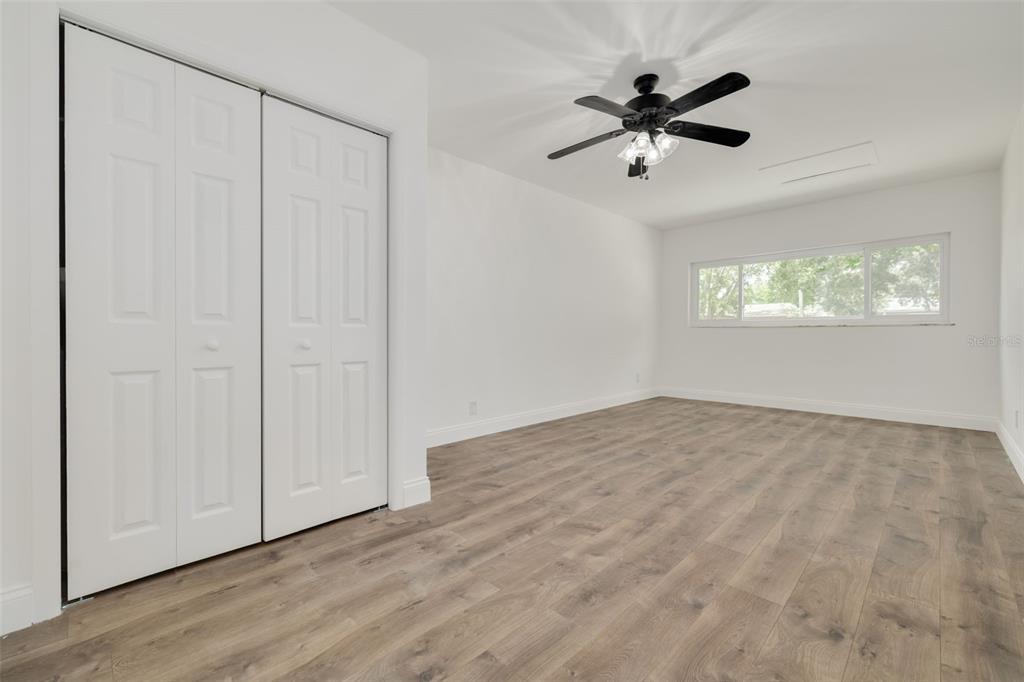 2120 23rd Street Southwest Largo, FL 33774 - Photo 18 of 27