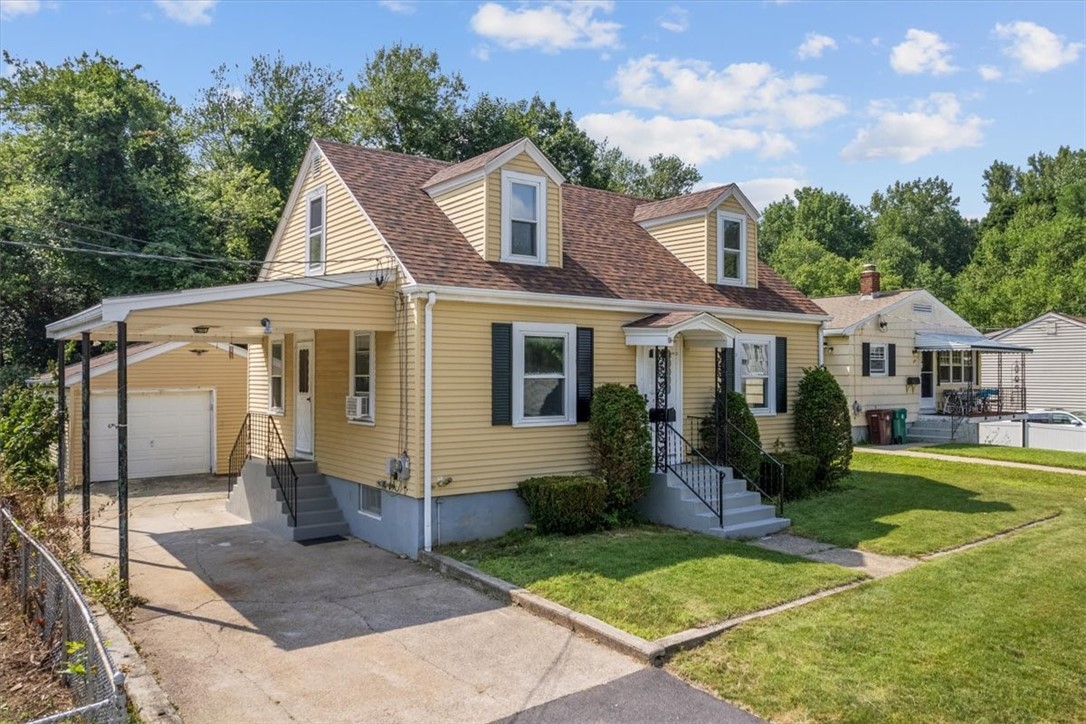 200 Papineau Avenue Woonsocket, RI 02895 - Photo 1 of 20