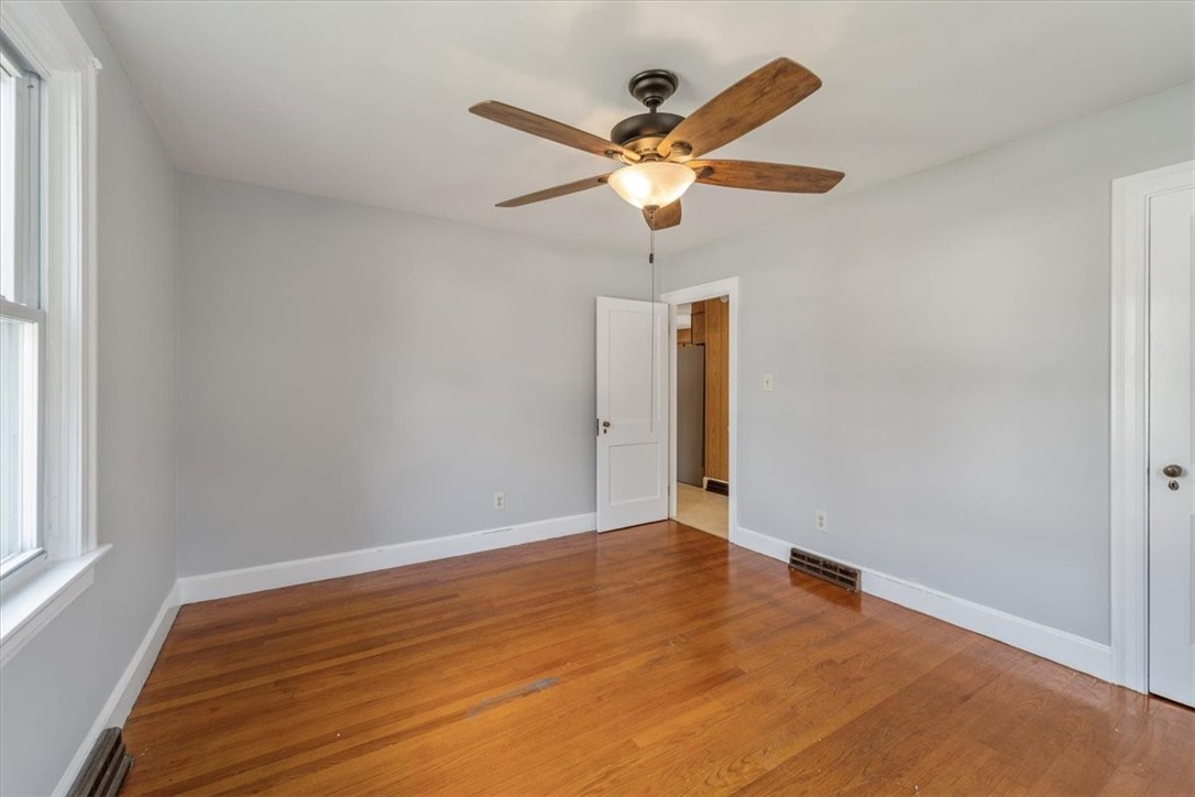 200 Papineau Avenue Woonsocket, RI 02895 - Photo 13 of 20