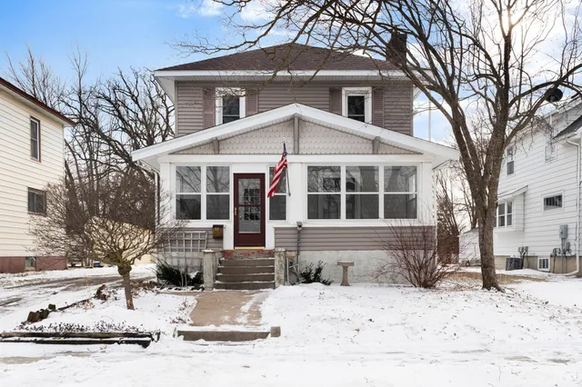 $210,000 | 618 4th Avenue Southeast, Waseca, MN 56093