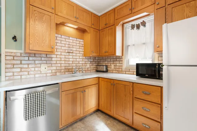 $210,000 | 618 4th Avenue Southeast, Waseca, MN 56093