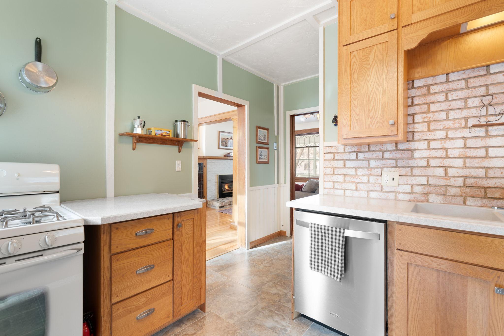 618 4th Avenue Southeast Waseca, MN 56093 - Photo 18 of 35