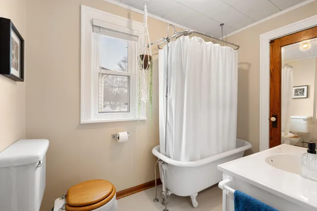 $210,000 | 618 4th Avenue Southeast, Waseca, MN 56093