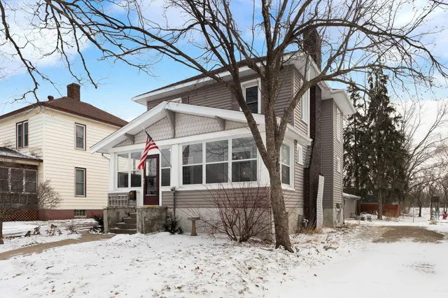 $210,000 | 618 4th Avenue Southeast, Waseca, MN 56093