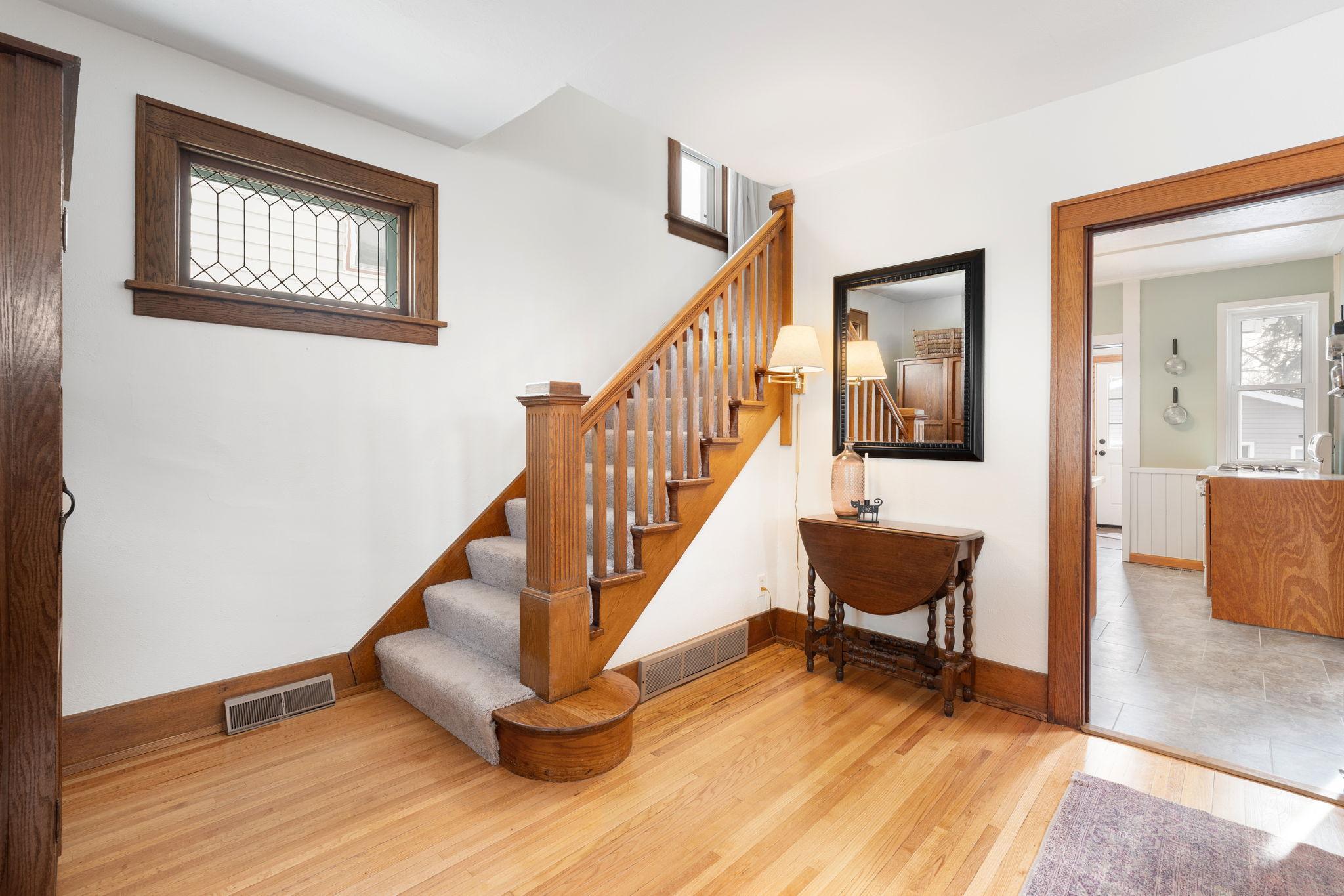 618 4th Avenue Southeast Waseca, MN 56093 - Photo 5 of 35