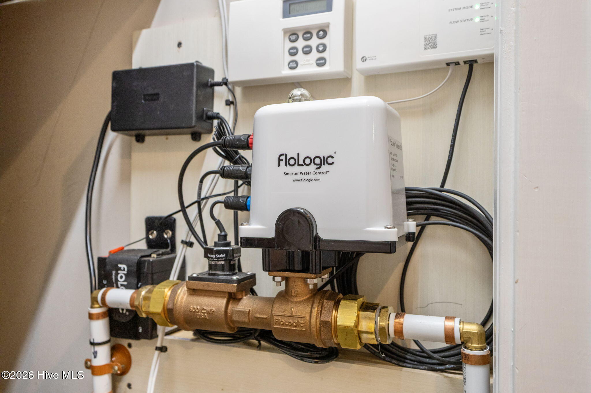101 Lookout Ridge Cedar Point, NC 28584 - Photo 41 of 76 FloLogic water leak detection