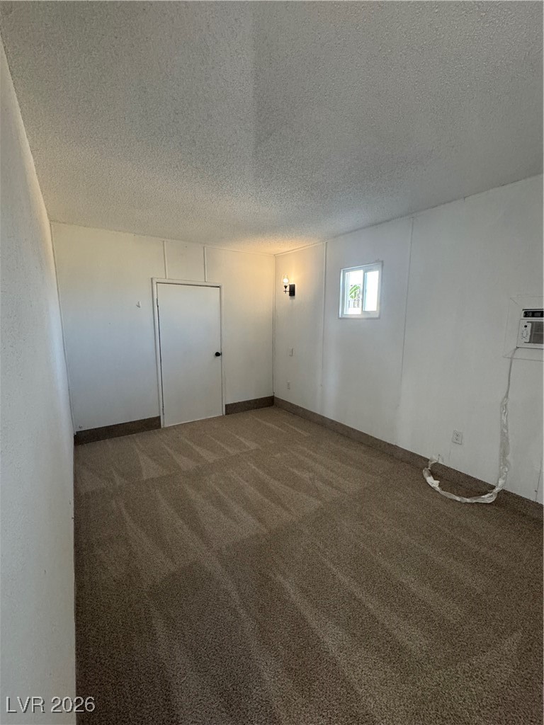 4020 Pamela Way Las Vegas, NV 89115 - Photo 21 of 38 Carpeted enclosed garage/family room or large 4th bedroom.