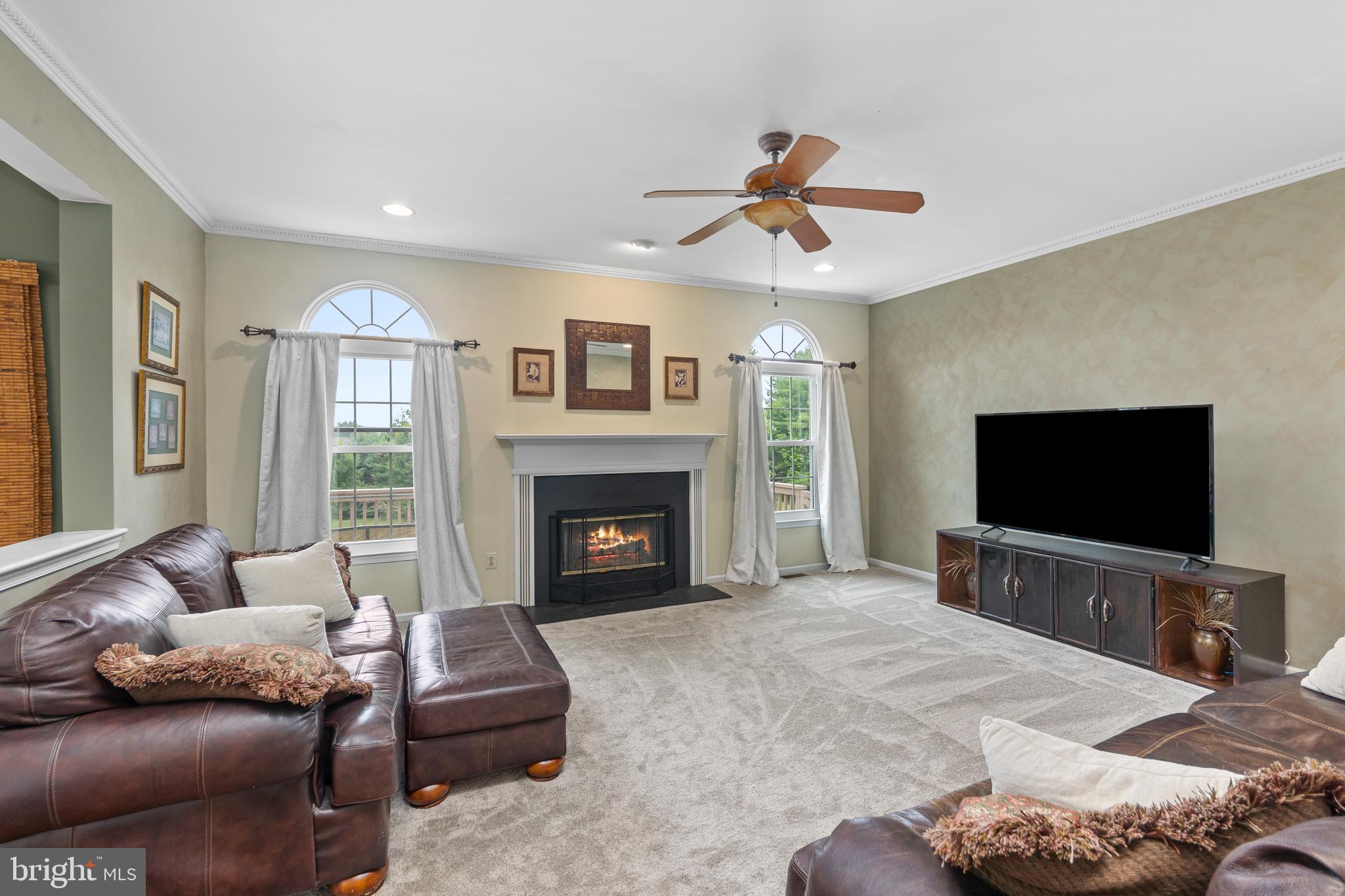624 Westbourne Road Harleysville, PA 19438 - Photo 11 of 48 Family Room